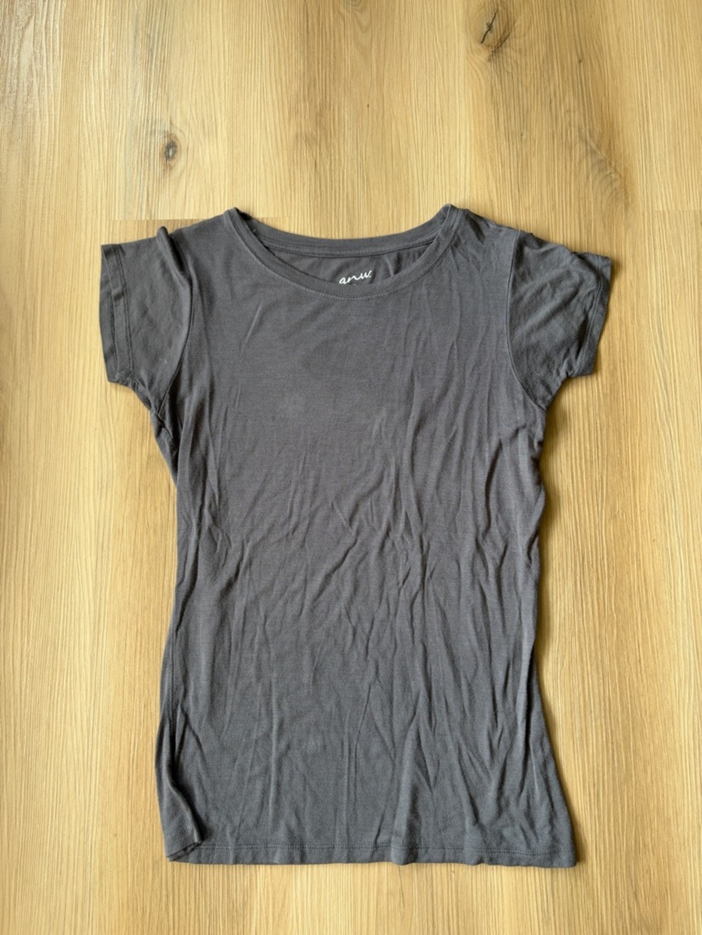 GNW - Women’s Slim Charcoal Short Sleeve Tee - S